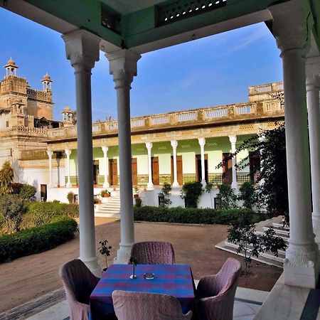 Hotel Neemrana'S - Piramal Haveli à Bagar Extérieur photo