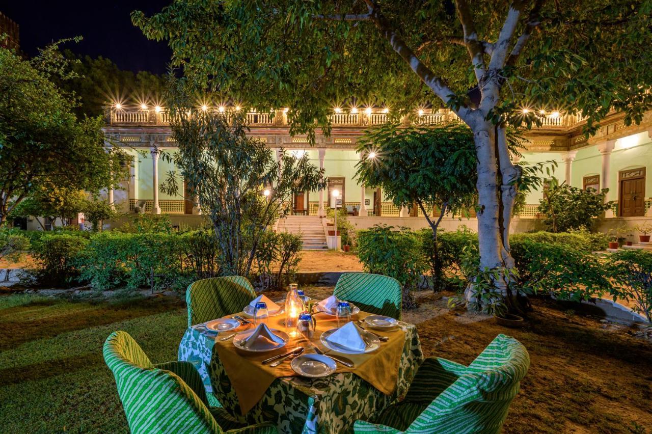 Hotel Neemrana'S - Piramal Haveli à Bagar Extérieur photo