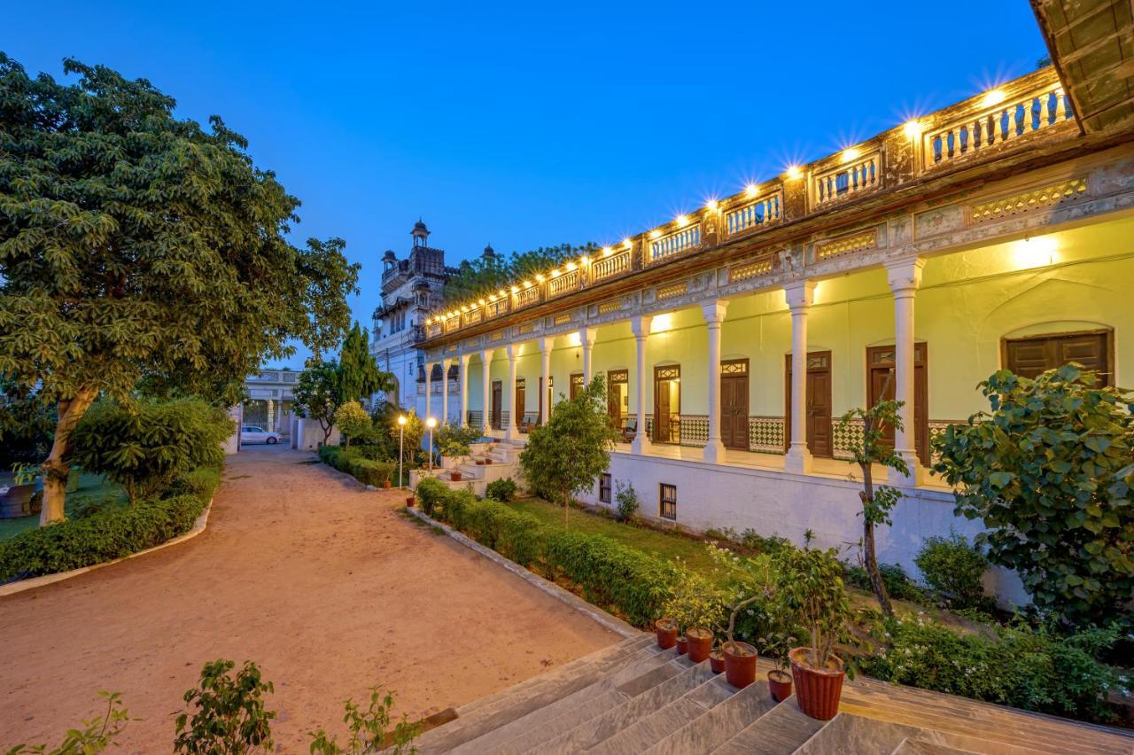 Hotel Neemrana'S - Piramal Haveli à Bagar Extérieur photo