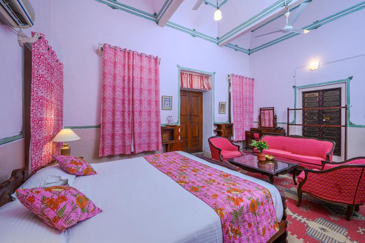 Hotel Neemrana'S - Piramal Haveli à Bagar Extérieur photo