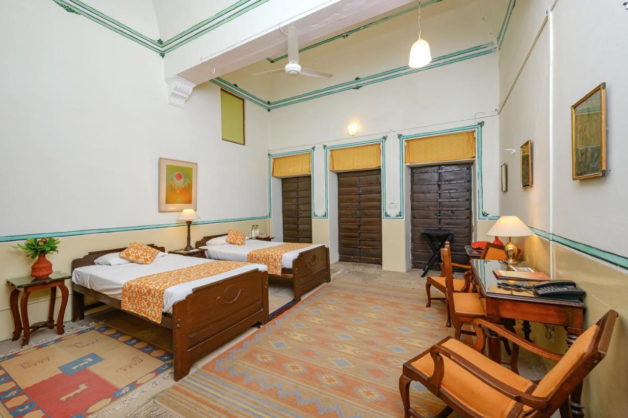 Hotel Neemrana'S - Piramal Haveli à Bagar Extérieur photo