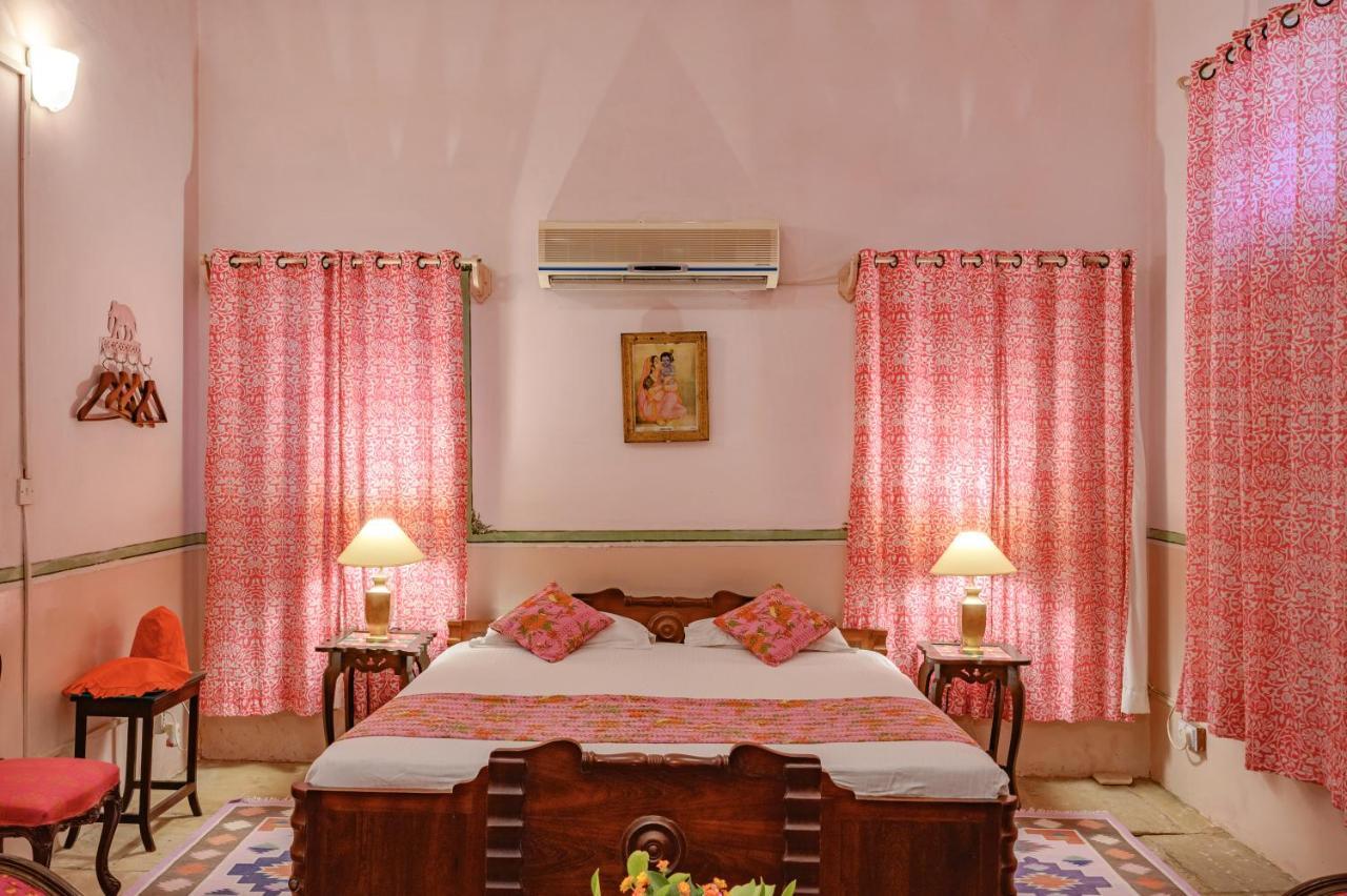 Hotel Neemrana'S - Piramal Haveli à Bagar Extérieur photo