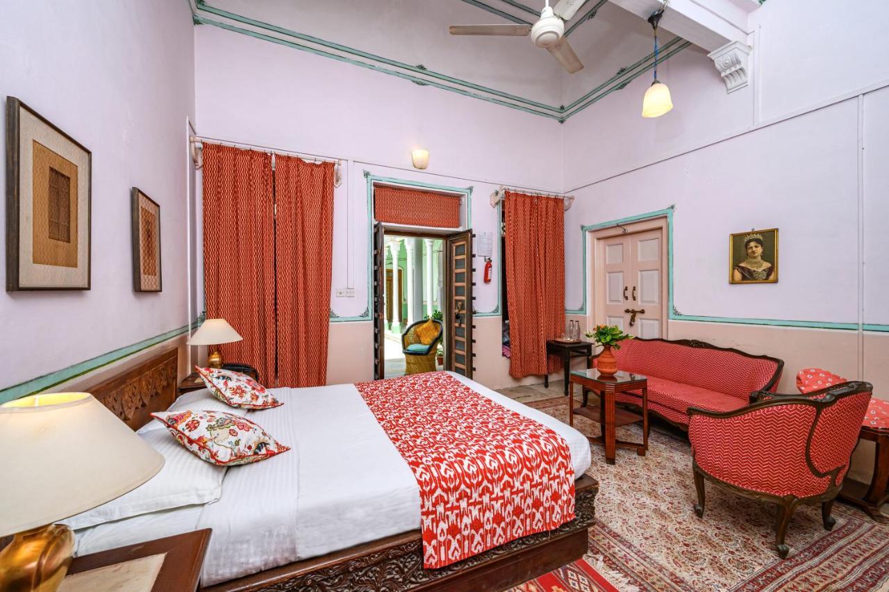 Hotel Neemrana'S - Piramal Haveli à Bagar Extérieur photo