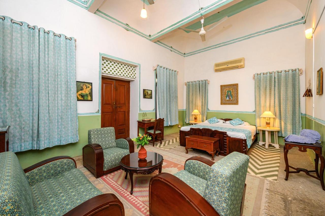 Hotel Neemrana'S - Piramal Haveli à Bagar Extérieur photo